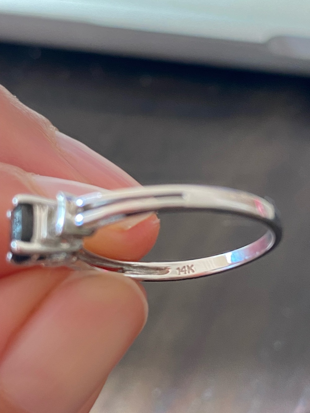 14k White Gold Sapphire Ring - Picture 8 of 8